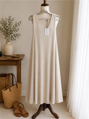 Nina Kendosa Paris Beige Maxi Dress Sleeveless V-Neck Made in Italy O/S NWT